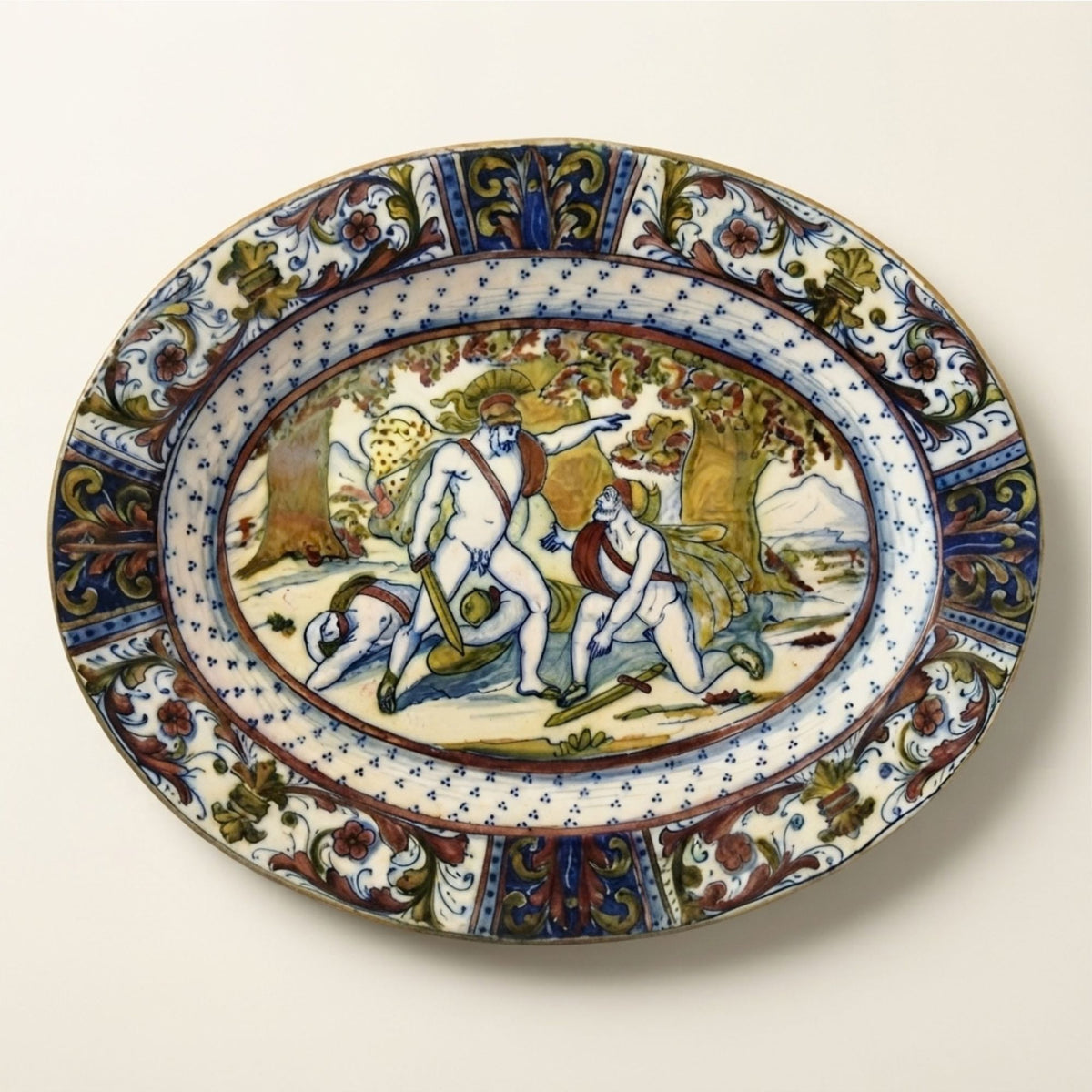 Piatto Ovale a lustro con scena greca autore Alfredo Santarelli 29x17 cm