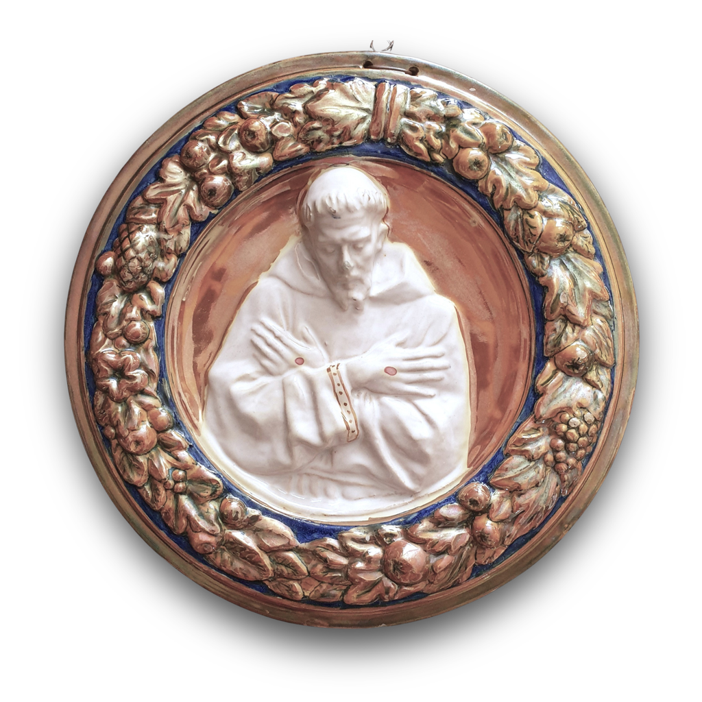 Tondino a rilievo con San Francesco in meditazione autore Alfredo Santarelli Ø 35 cm