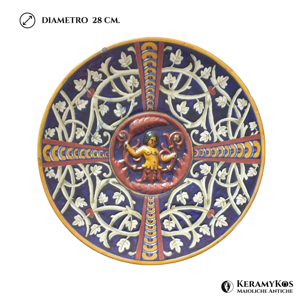 Piatto in maiolica policroma a lustro metallico realizzato dalla Manifattura Ginori di Doccia Ø 28 cm