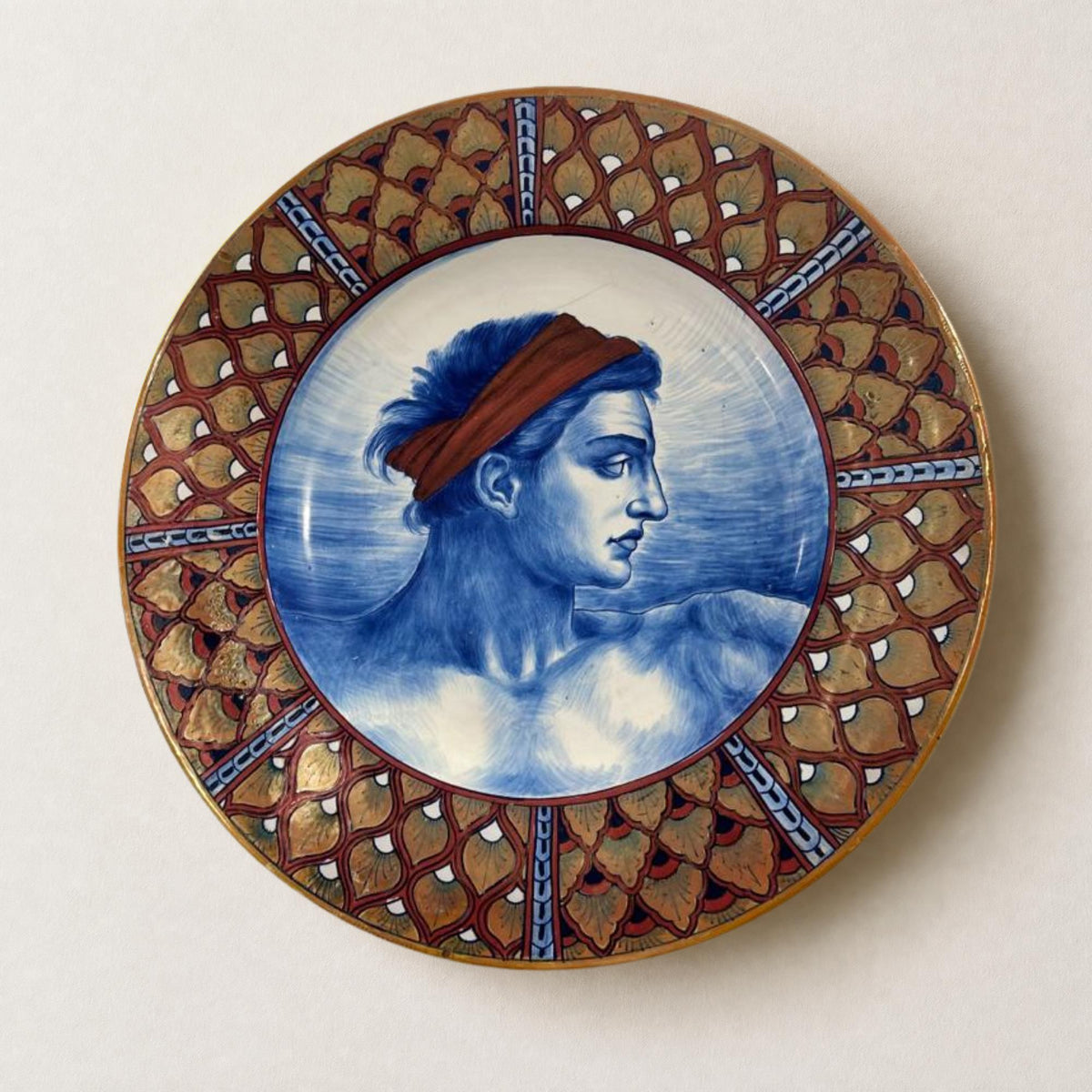 Grande piatto da parata in maiolica a lustro dalla manifattura Ceramica Robbia 42 cm 