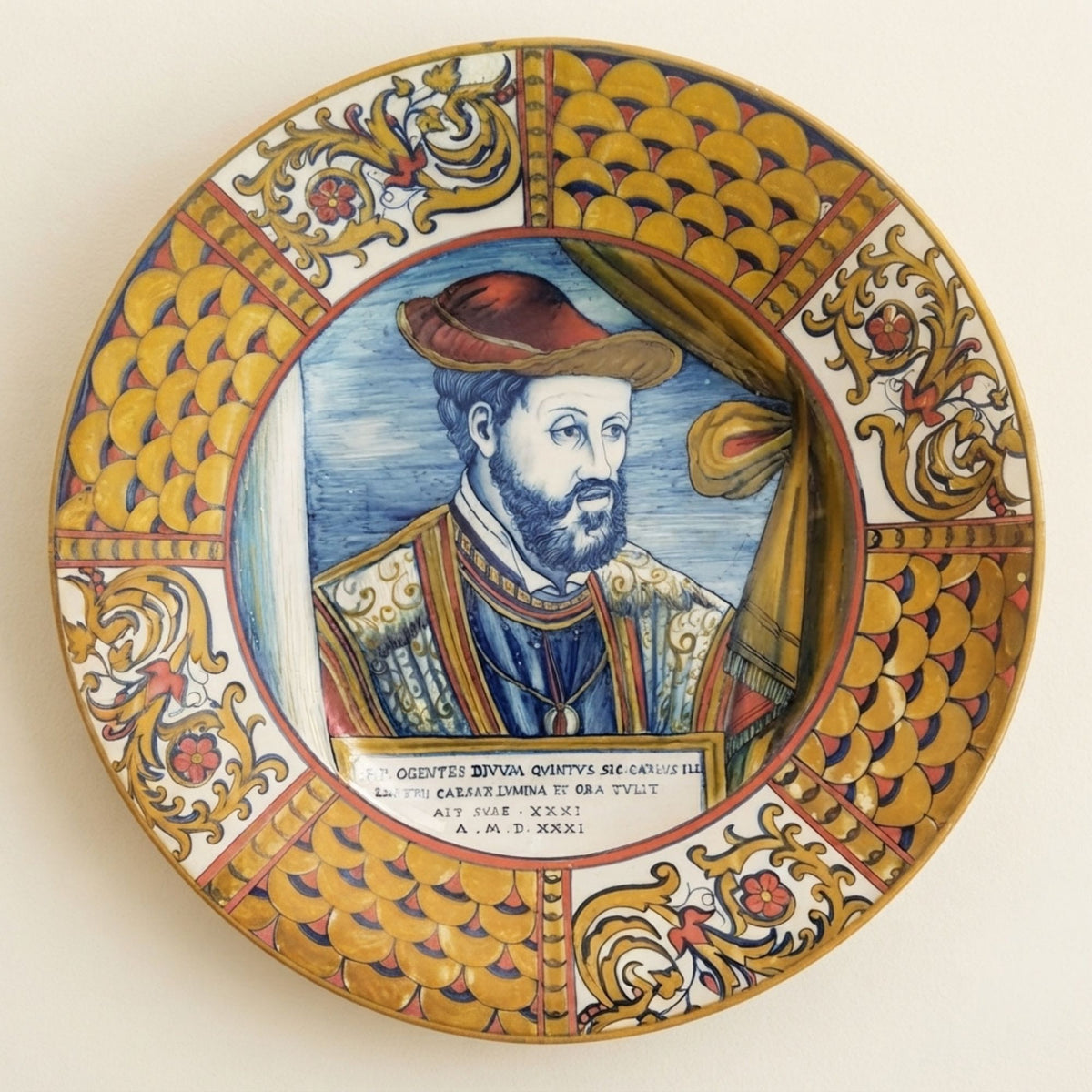 Grande piatto a lustro con ritratto di Carlo V autore Paolo Rubboli Ø 42 cm